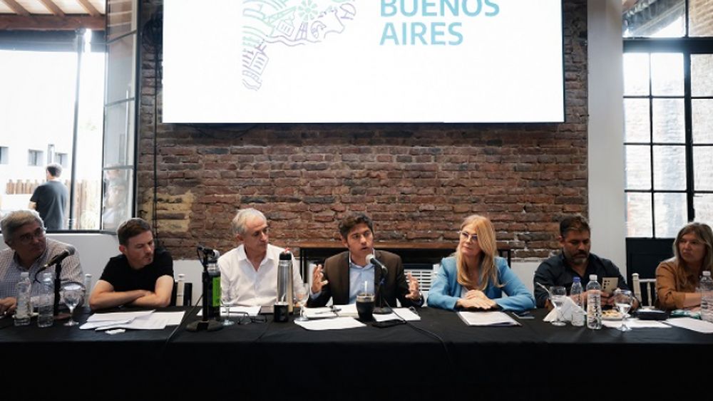 El gobernador Axel Kicillof se reunió con empresarios y productores en Chascomús: A todos les está yendo mal.