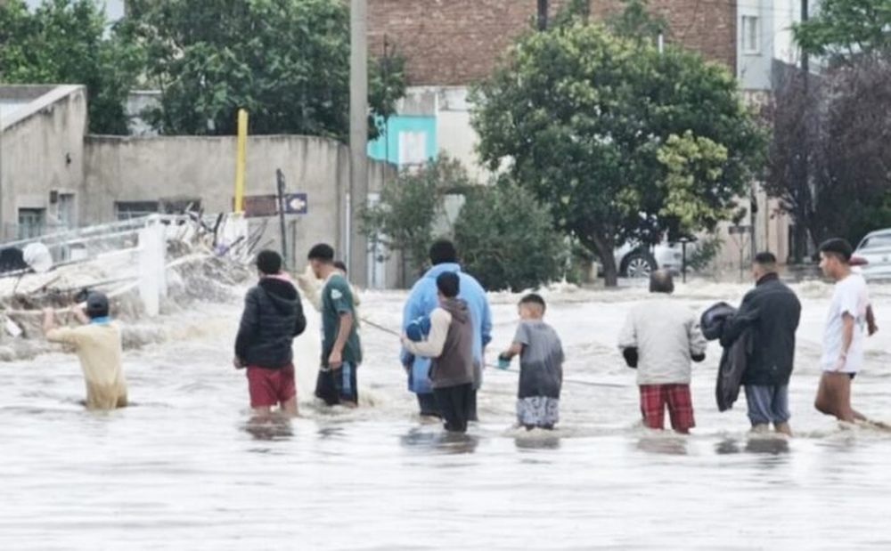 Una de las postales que dejó la inundación del 7 de marzo en Bahía Blanca.