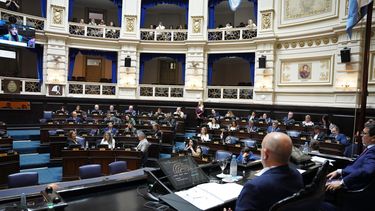 La sesióin en la Cámara de Diputados bonaerense. 