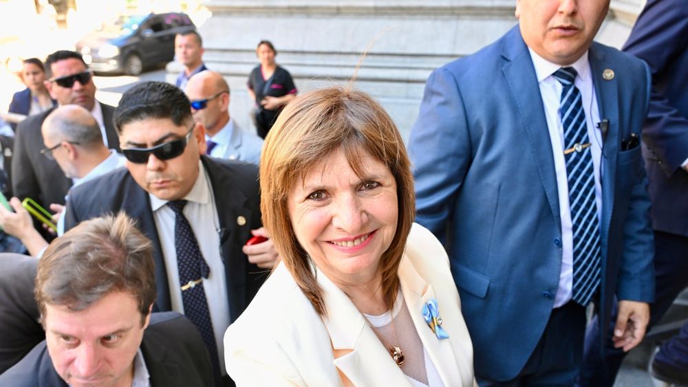 Patricia Bullrich denunció a Claudio Chiqui Tapia y Pablo Toviggino.