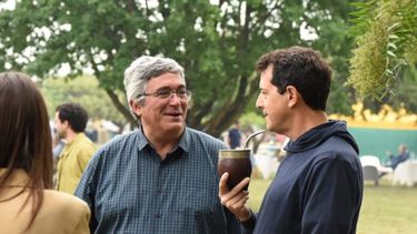 Javier Rodríguez con Wado de Pedro.