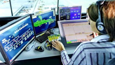 Controlador-Aereo---Perito-en-Controladores-Aereos--2-