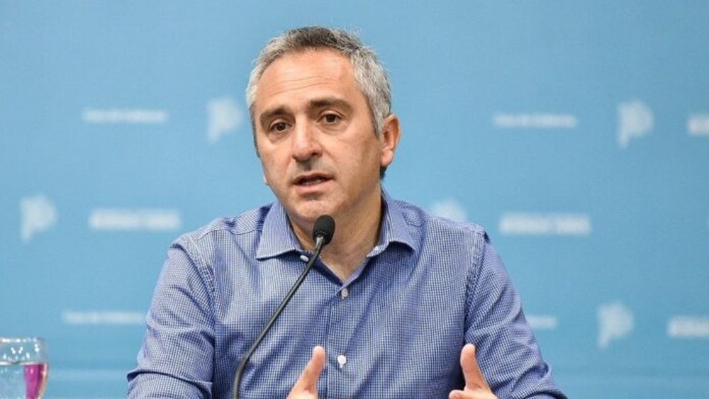 El ministro de Desarrollo de la Comunidad, Andrés Larroque. El ministro de Desarrollo de la Comunidad, Andrés Larroque.