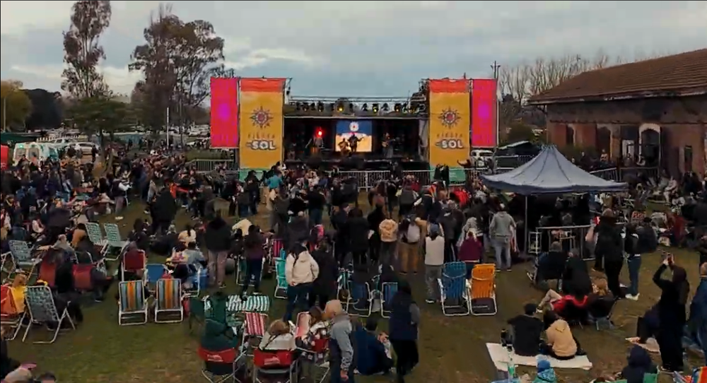 La Fiesta del Sol se celebra en Carlos Keen cuando comienza el invierno.