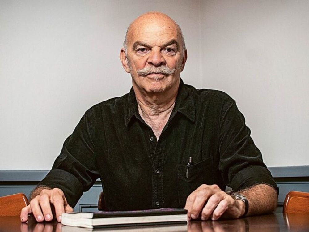 A los 68 años, Martín Caparrós sigue dándole pelea a la enfermedad.