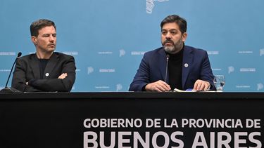 Augusto Costa junto a Carlos Bianco. 