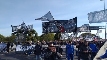 Trabajadores de la planta de Fate en San Fernando.