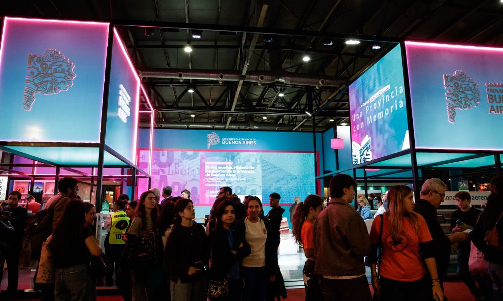 El stand de la Provincia en la 50 Feria del Libro de Buenos Aires.