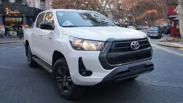 Una camioneta sin patetne. (Archivo)