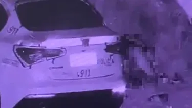 canuelas: un policia fue captado por una camara en una situacion intima en un cementerio