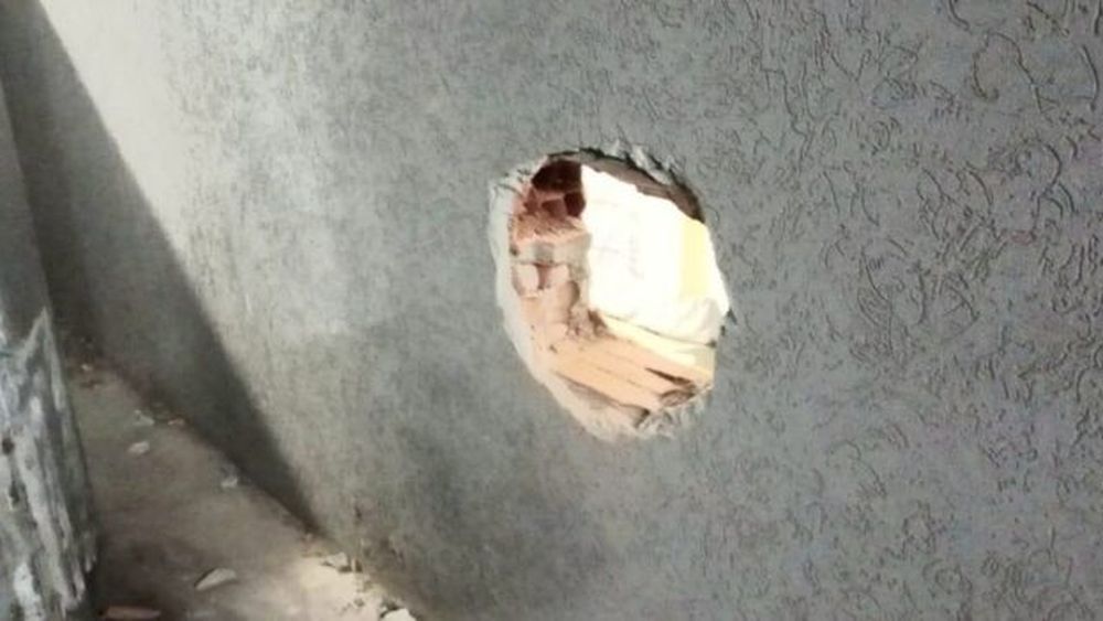 El boquete en la alcaldía porteña.