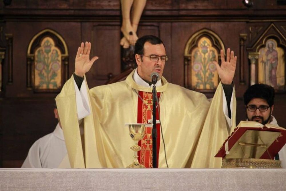 Monseñor Gabriel Mestre asumirá como párroco en una iglesia de Mar de Ajó. (Facebook Diócesis de Chascomús)