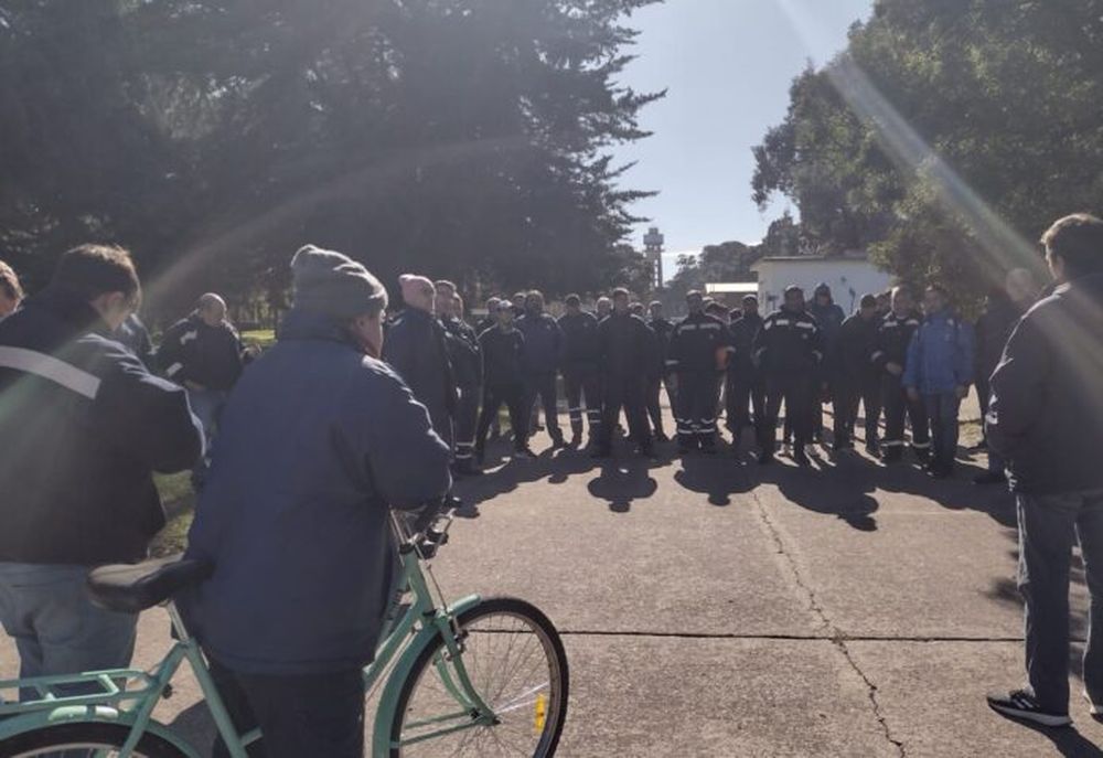 Trabajadores de la empresa Fanazul.