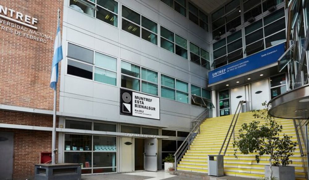 20220110093632_fachada-museo-artes-visuales-1