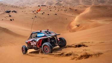 El matrimonio cordobés de Nicolás Cavigliasso y Valentina Pertegarini (Taurus) ganó el Dakar 2025 en la categoría Challenger.&nbsp;