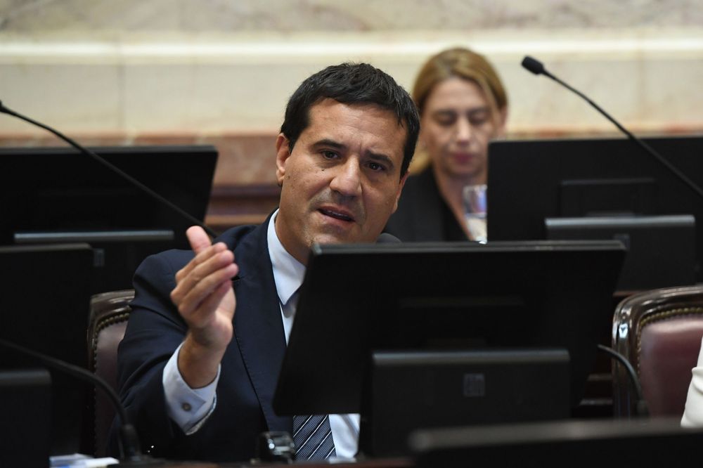 El senador Maximiliano Abad.&nbsp;