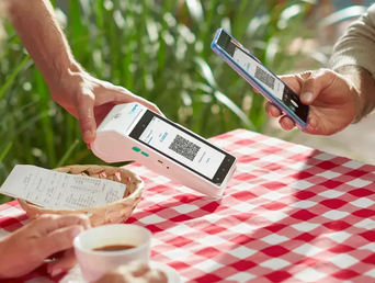 Salir a merendar o tomar un café pueden ser hoy gastos de lujo Salir a merendar o tomar un café pueden ser hoy gastos de lujo