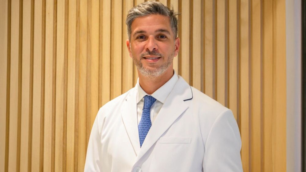 El cirujano plástico Juan Manuel Seren.