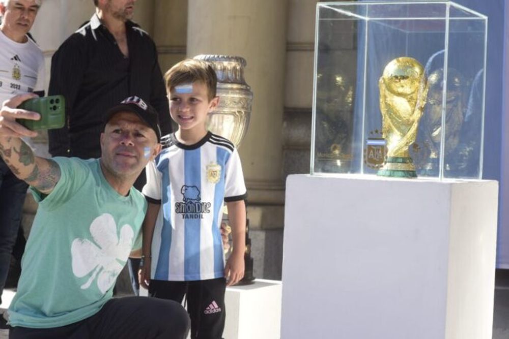 La Copa del Mundo visitó Tandil en febrero. - Municipalidad de Tandil -