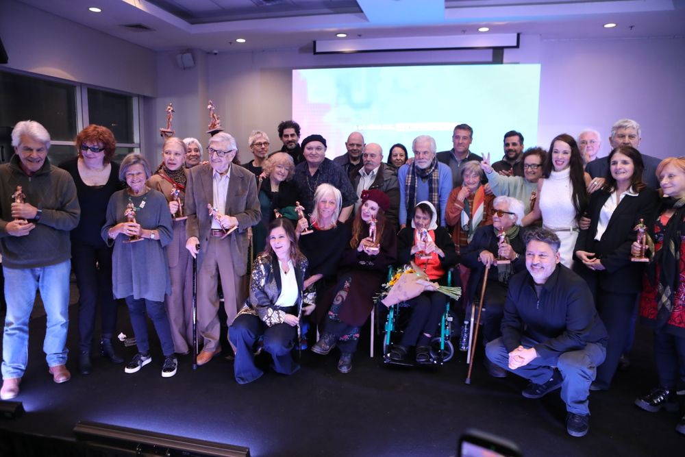 Los artistas homenajeados por el Gobierno de la provincia de Buenos Aires por su resistencia durante la dictadura.