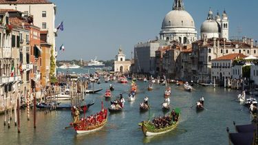 Venecia y sus canales únicos.