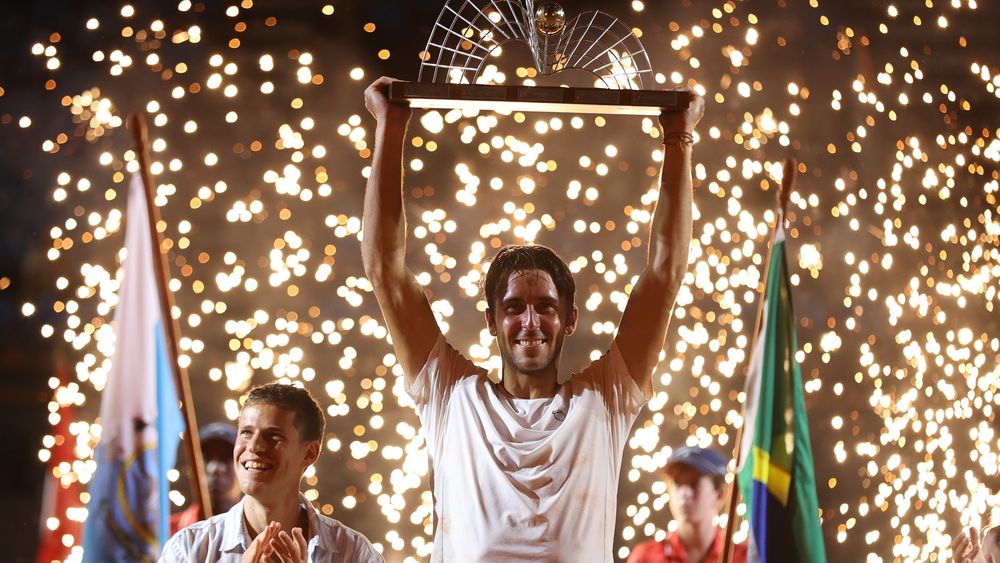 Tomás Etcheverry campeón en Rio de Janeiro