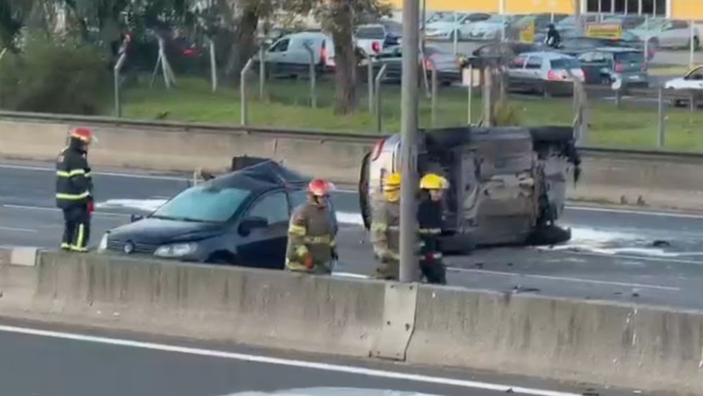 El accidente en General Pacheco se habría producido cuando el auto en que viajaban la menor y su madre se detuvo en plena autopista.