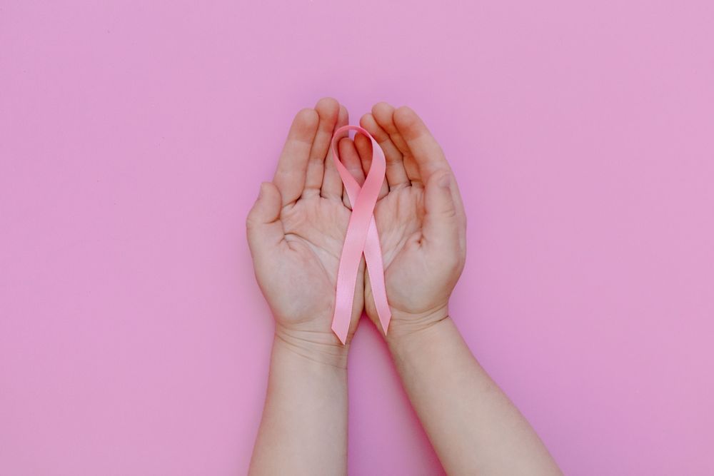 cancer-mama-lazo-rosa