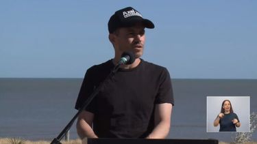 El ministro Augusto Costa analizó los números y variables de la temporada de verano, a la que le queda una sola quincena fuerte. (Captura de Video)