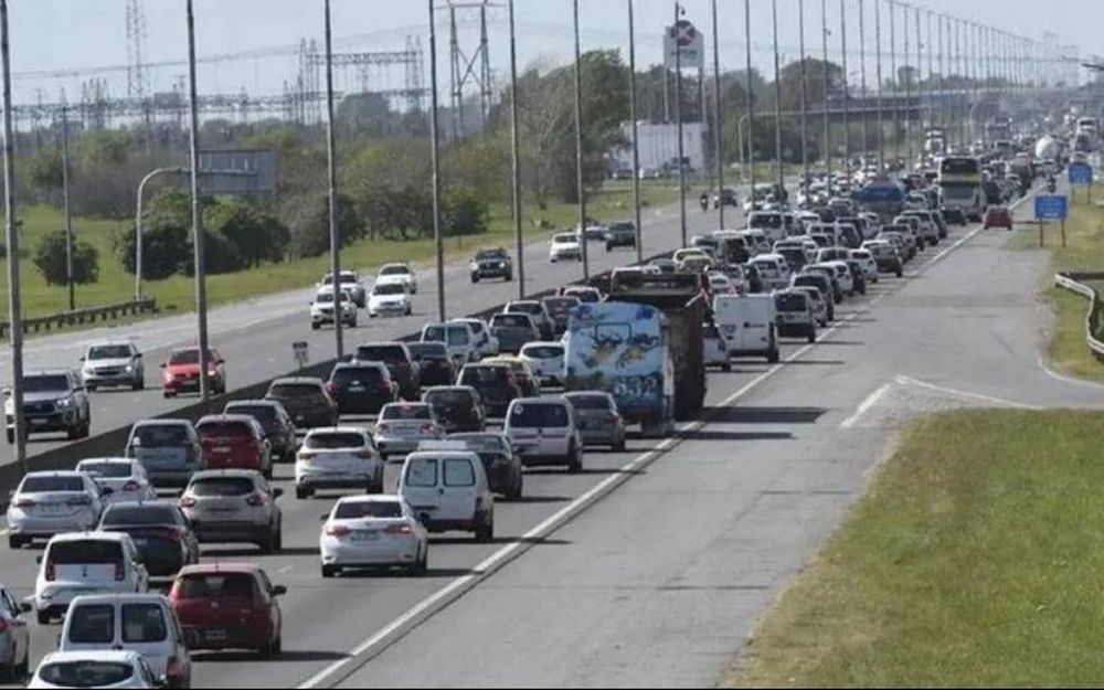 Mucho tránsito hacia la costa.