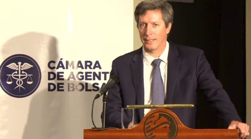 Santiago Bausili es licenciado en Economía, egresado de la Universidad de San Andrés, y un hombre cercano a Luis Caputo.