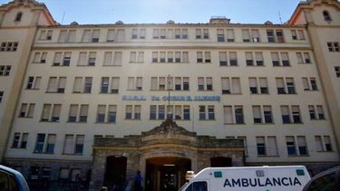 La nena fue atendida de urgencia en el HIGA de Mar del Plata. (Facebook)