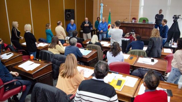 El Concejo Deliberante de Olavarría aprobó la creación de un subsidio destinado a las familias de veteranos de Malvinas fallecidos. (HCD Olavarría)