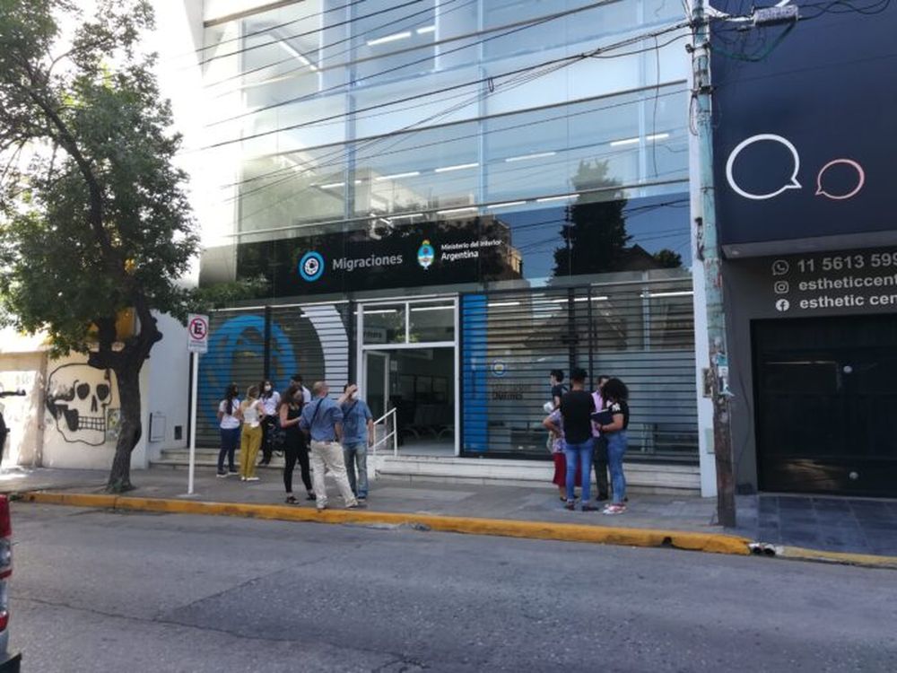 Argentina registra una fuerte caída en las radicaciones de extranjeros.