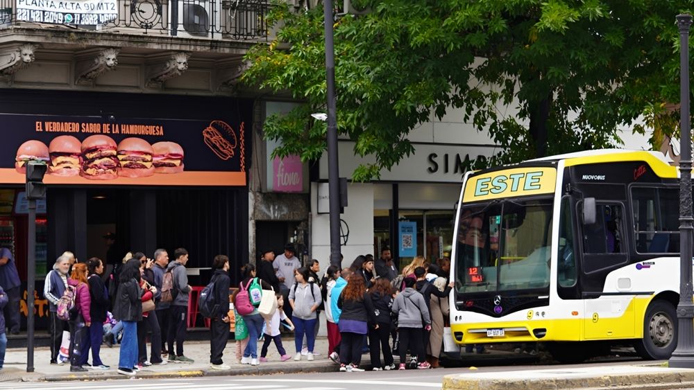 La crisis del transporte público, en la mira. La crisis del transporte público, en la mira.