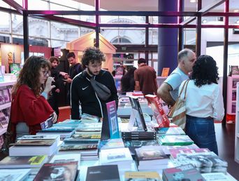 El stand de la Provincia de Buenos Aires en la Feria del Libro, el 602 del Pabellón Azul. El stand de la Provincia de Buenos Aires en la Feria del Libro, el 602 del Pabellón Azul.