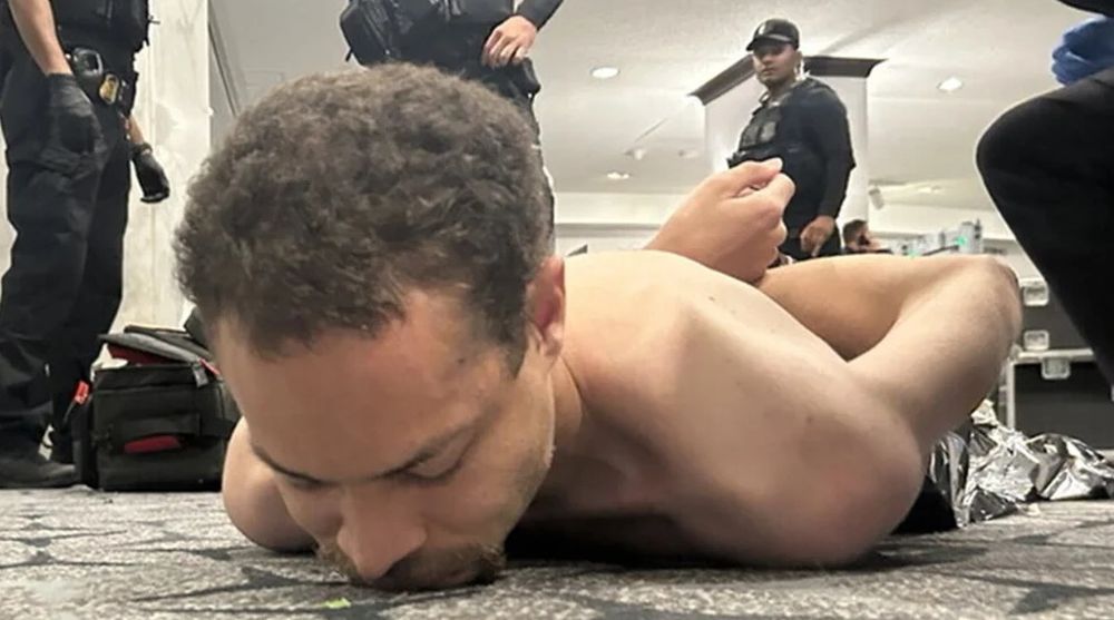 Cole Allen, el maestro detenido.