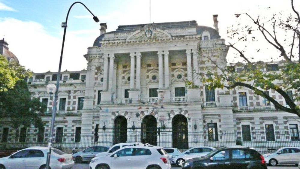 Vista del frente de la Gobernación bonaerense. (Archivo)