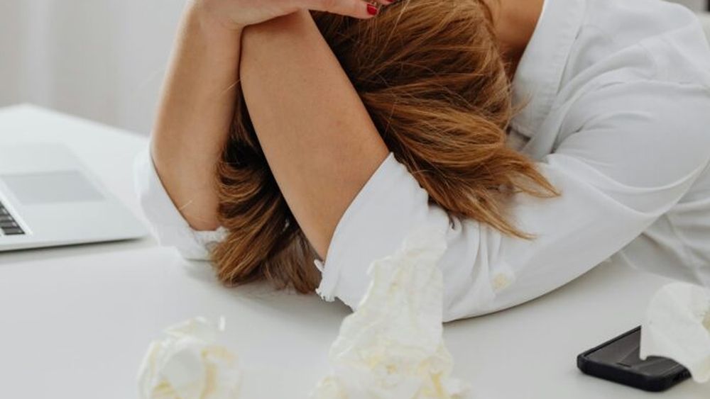 La problemática del burnout impacta en la productividad, la creatividad, el compromiso y el bienestar.