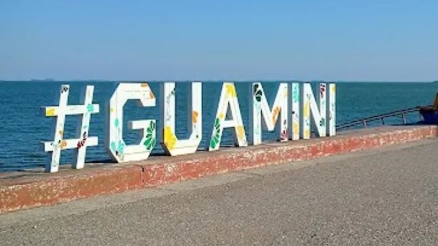 La Laguna del Monte que dio nombre a Guaminí; en lengua mapuche significa Monte del agua.