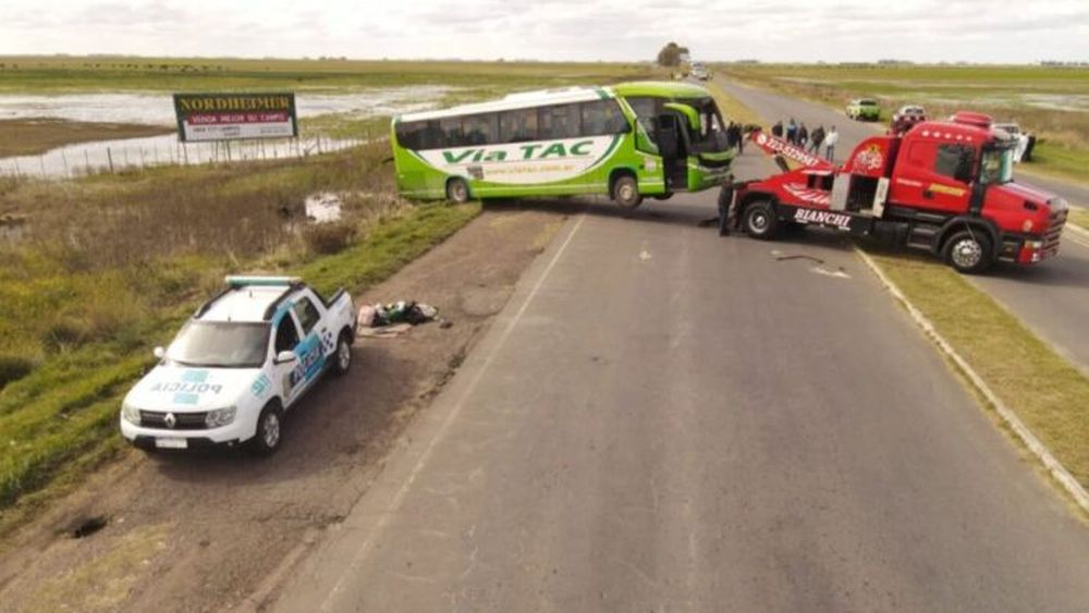 Cinco muertos en un siniestro vial en La Madrid. - InfoGL -