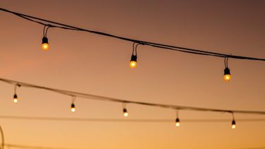 La luz otra vez en la mira del Gobierno.