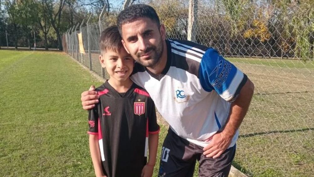 Thiago y su padre Fabián Correa. (Facebook)