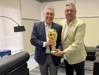 Gregorio Dalbón y Claudio Tapia. 