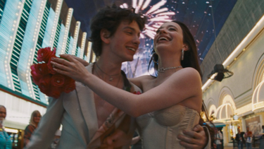 Fotograma de Anora, la película que cosechó cuatro Oscar en la gala 2025 de los premios de la Academia de Hollywood.