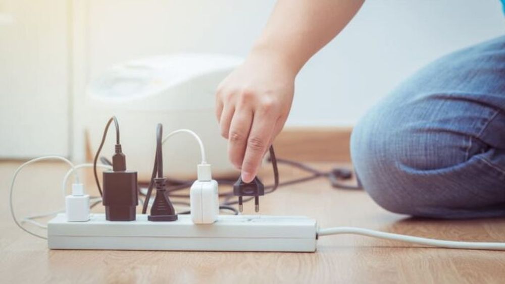 Dejar dispositivos enchufados o en satnd by genera un gasto de energía extra.