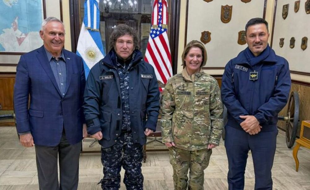 Milei petri militares