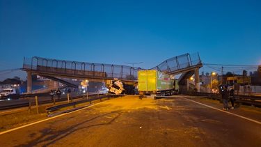 El puente caído en el kilómetro 51,500 de la Panamericana.&nbsp;