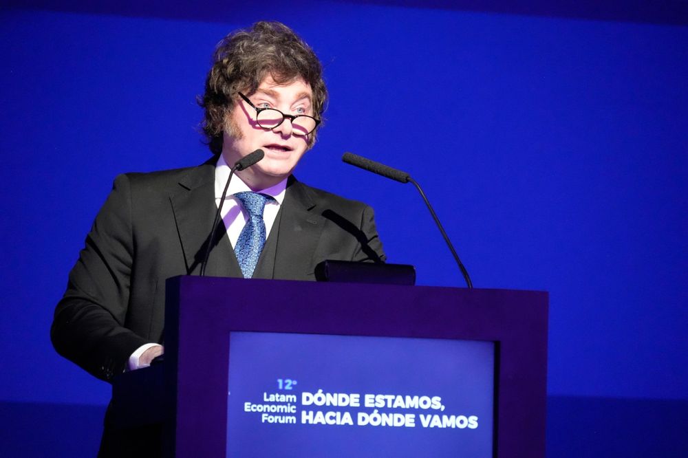 El presidente Javier Milei en el l foro Research for Traders