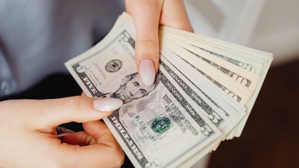 En junio, más argentinos comprar dólares.&nbsp;